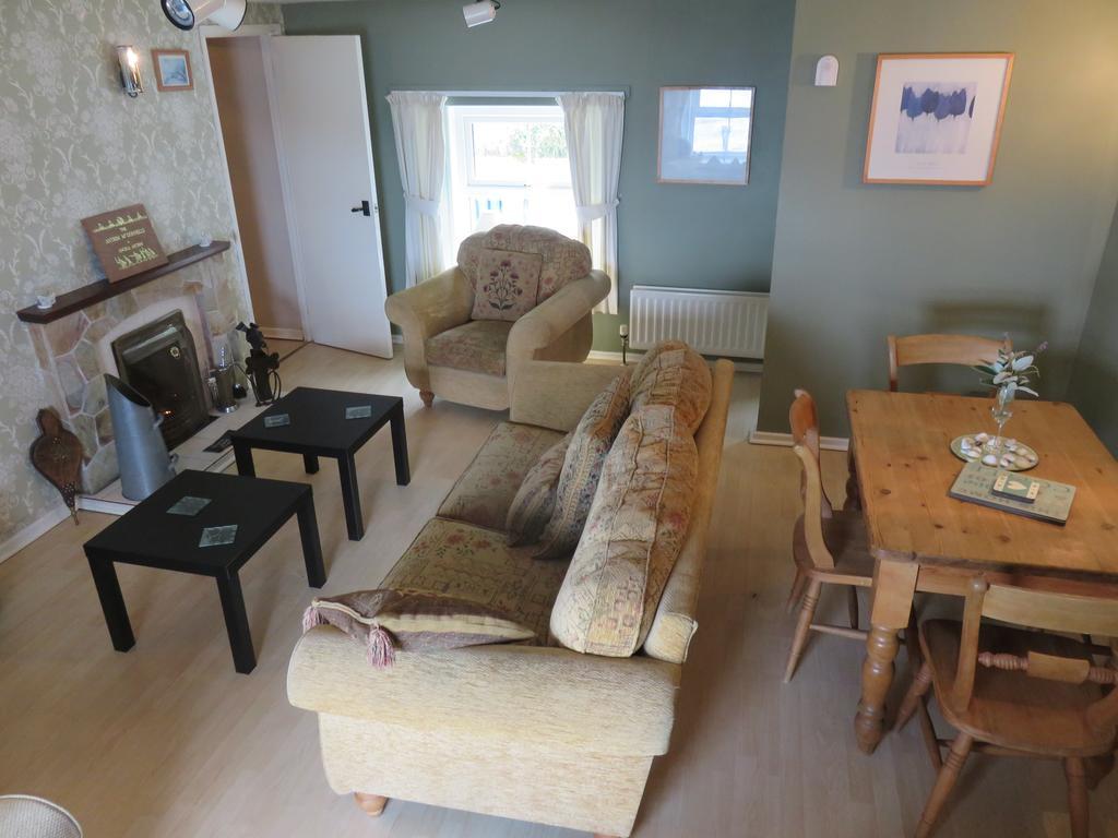The Coach House Self Catering Apartments Glenariff Bagian luar foto