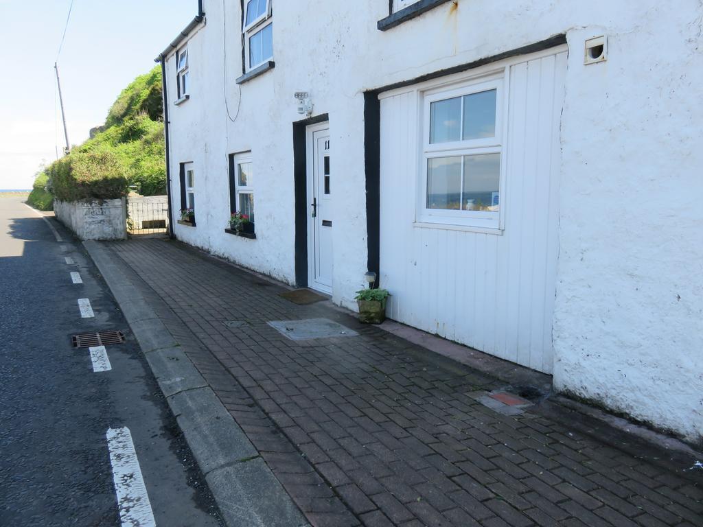 The Coach House Self Catering Apartments Glenariff Bagian luar foto